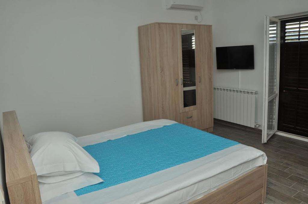 Apartments La Dolce Vita Herceg Novi Esterno foto