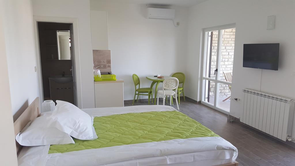 Apartments La Dolce Vita Herceg Novi Esterno foto