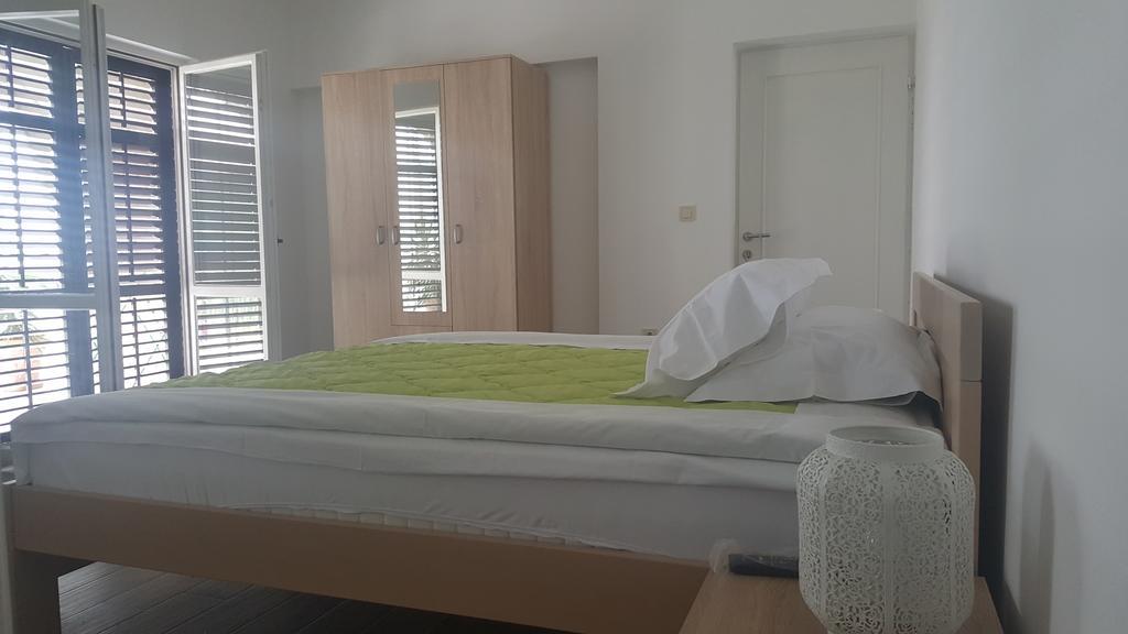 Apartments La Dolce Vita Herceg Novi Esterno foto