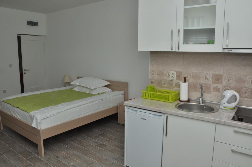 Apartments La Dolce Vita Herceg Novi Esterno foto