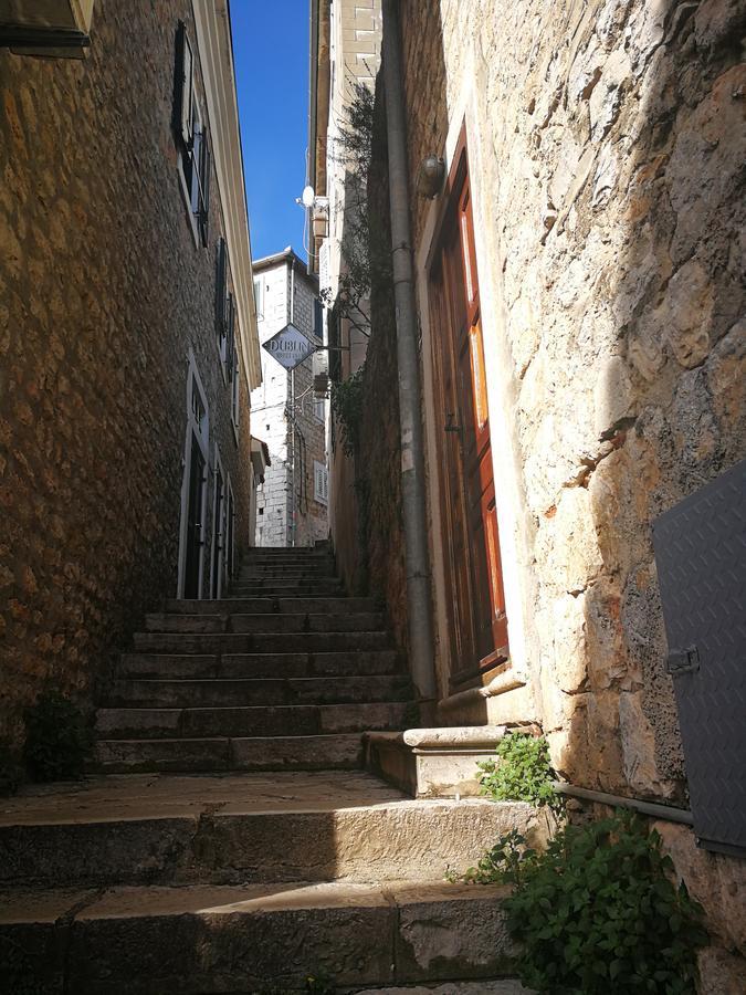 Apartments La Dolce Vita Herceg Novi Esterno foto