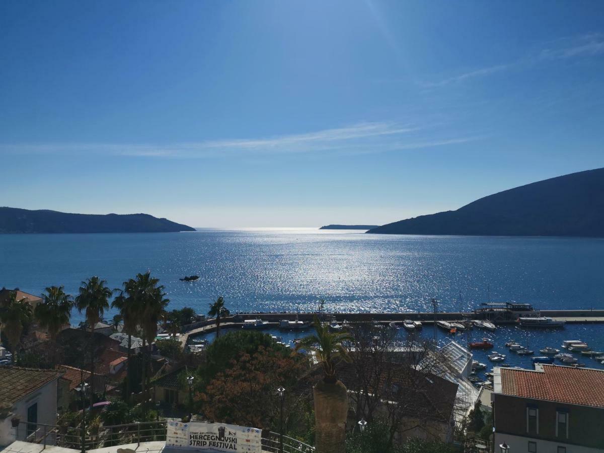 Apartments La Dolce Vita Herceg Novi Esterno foto